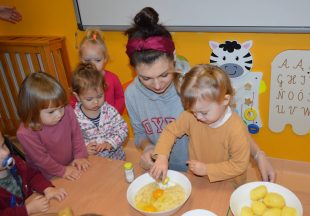DZIEŃ PLACKÓW ZIEMNIACZANYCH DZIEŃ PLACKÓW ZIEMNIACZANYCH